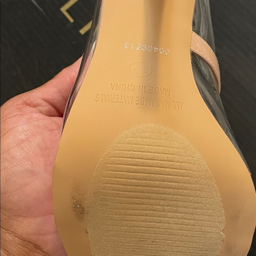 Shoes - Picture 3 of 3